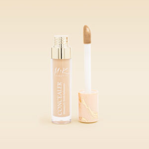 Corrector con Vitamina E - AH Disimula imperfecciones y ojeras con este corrector hidratante disponible en 4 tonos.